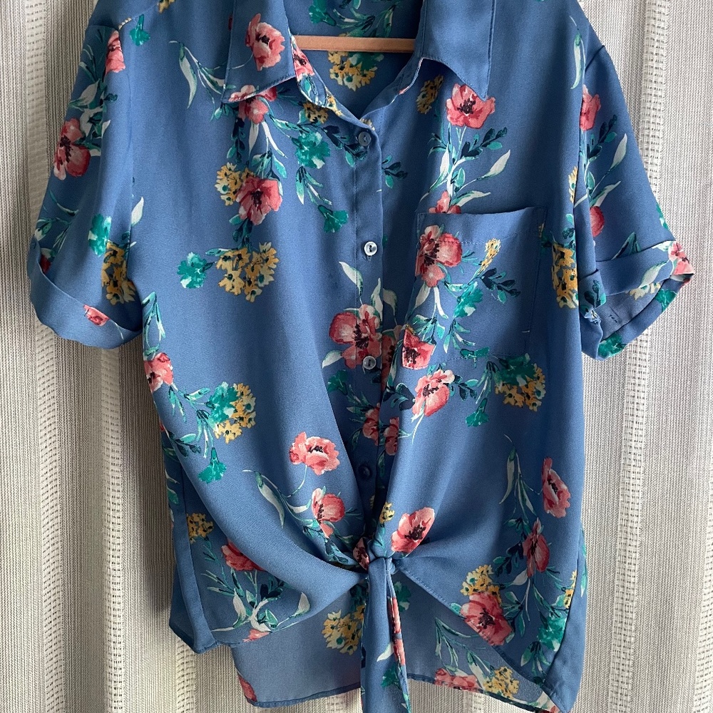Floral button up crop top